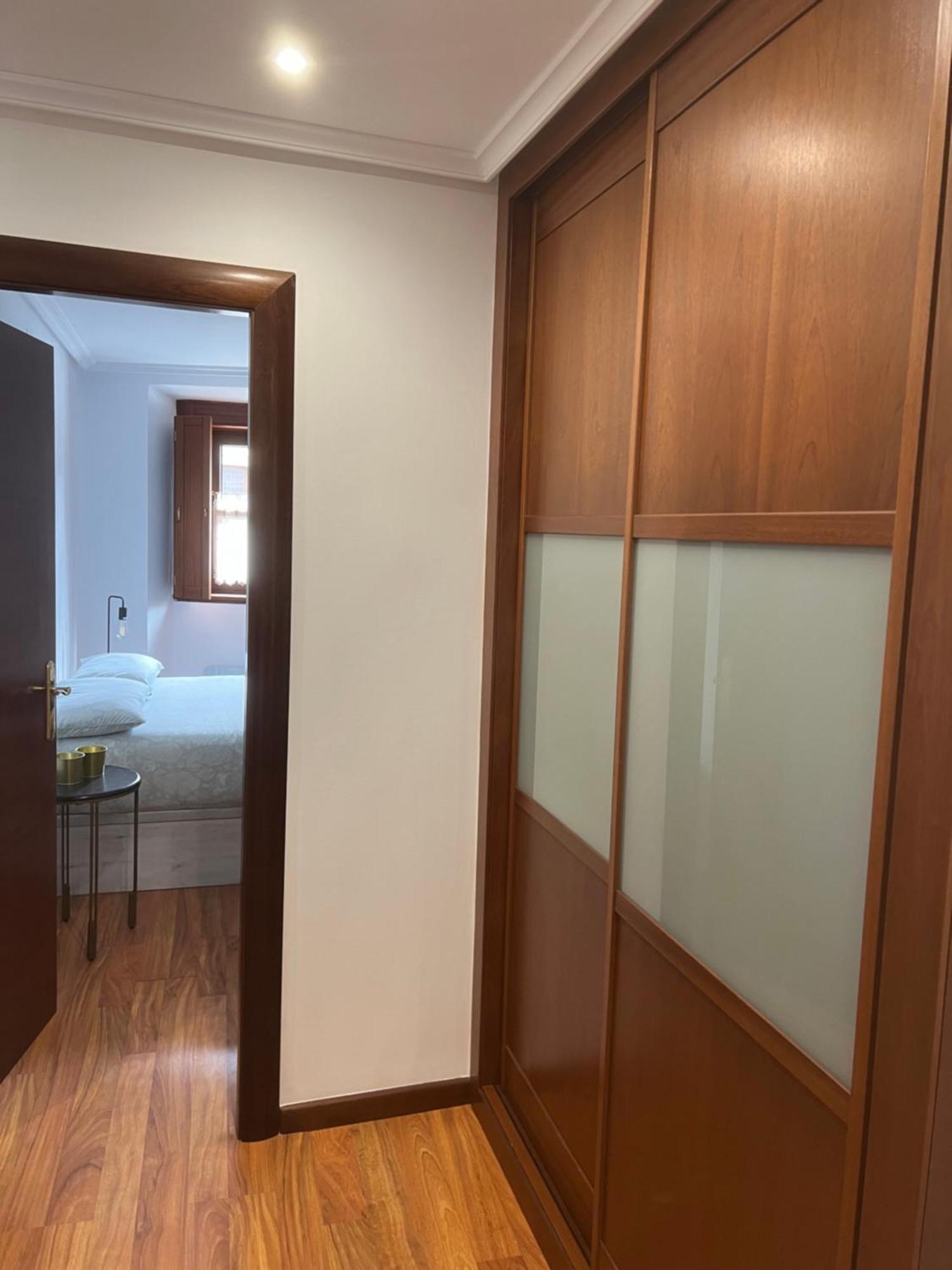 Apartamento Turistico San Nicolas Avilés Buitenkant foto
