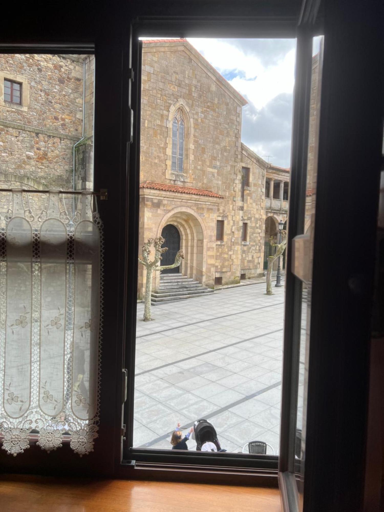 Apartamento Turistico San Nicolas Avilés Buitenkant foto