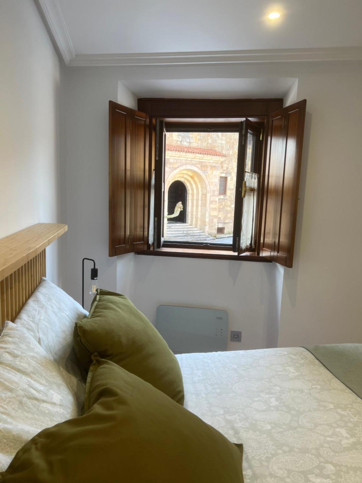 Apartamento Turistico San Nicolas Avilés Buitenkant foto